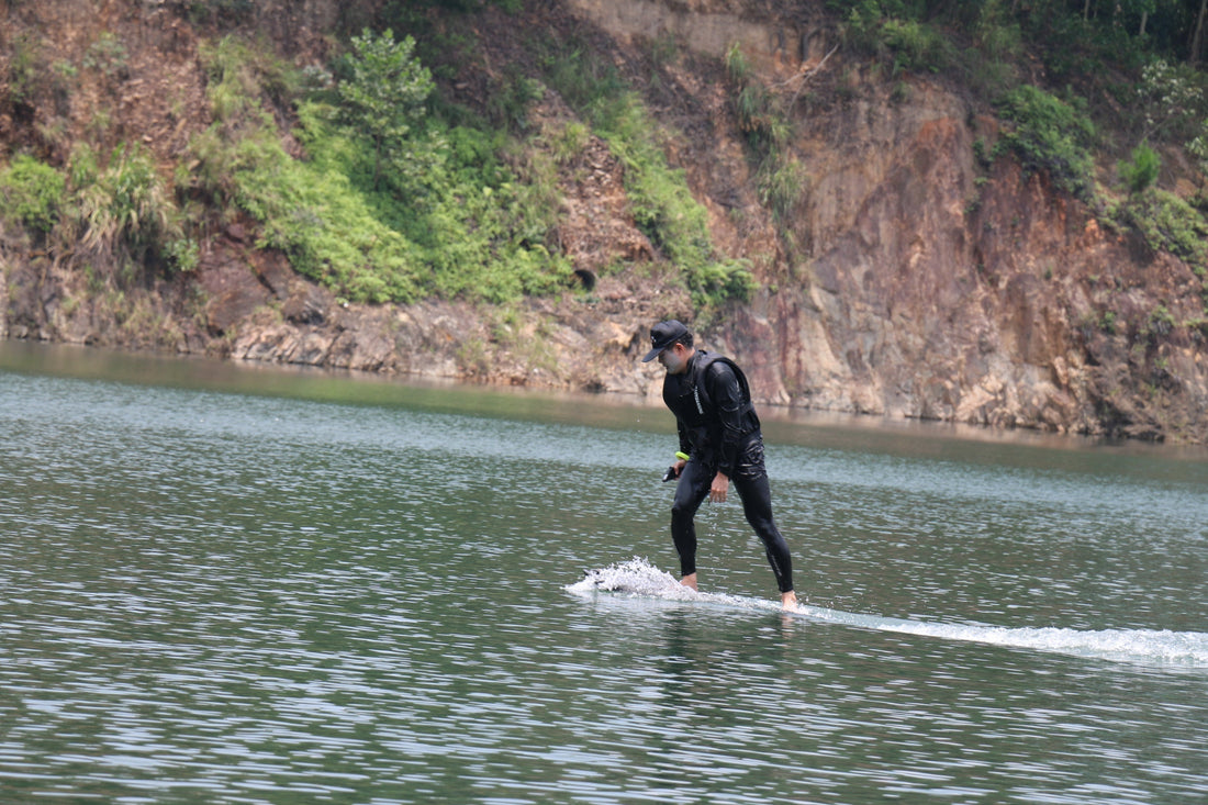 Rider gliding on ASUFUN efoil, showcasing power, balance, and affordable electric hydrofoil performance.